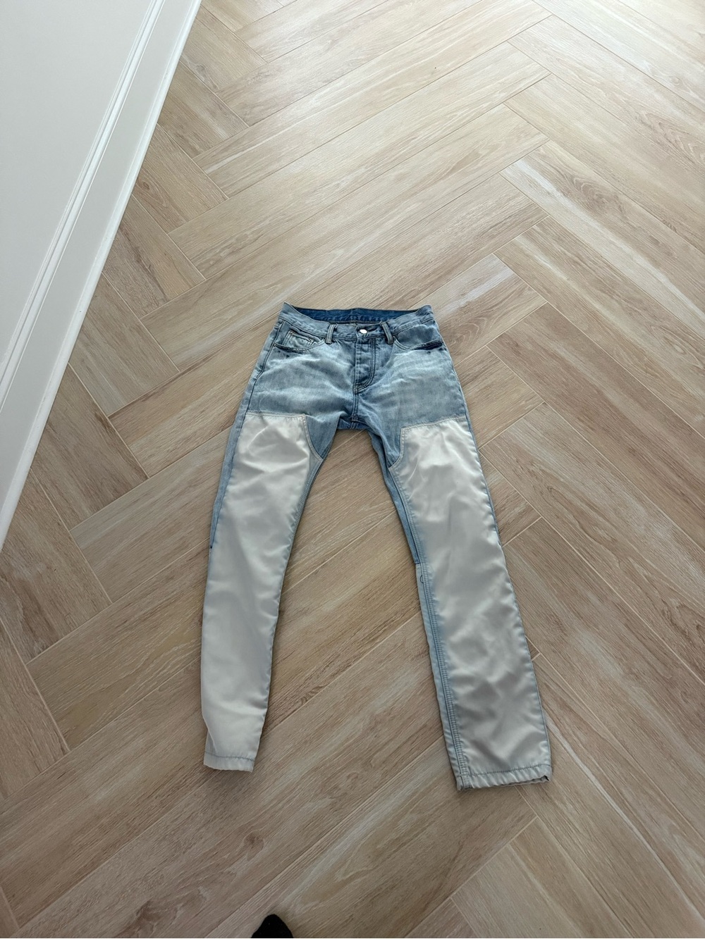 MNML Two-Tone Light Blue and Cream Skinny Jeans